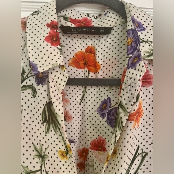 Zara Womens floral blouse - Picture 2 of 3